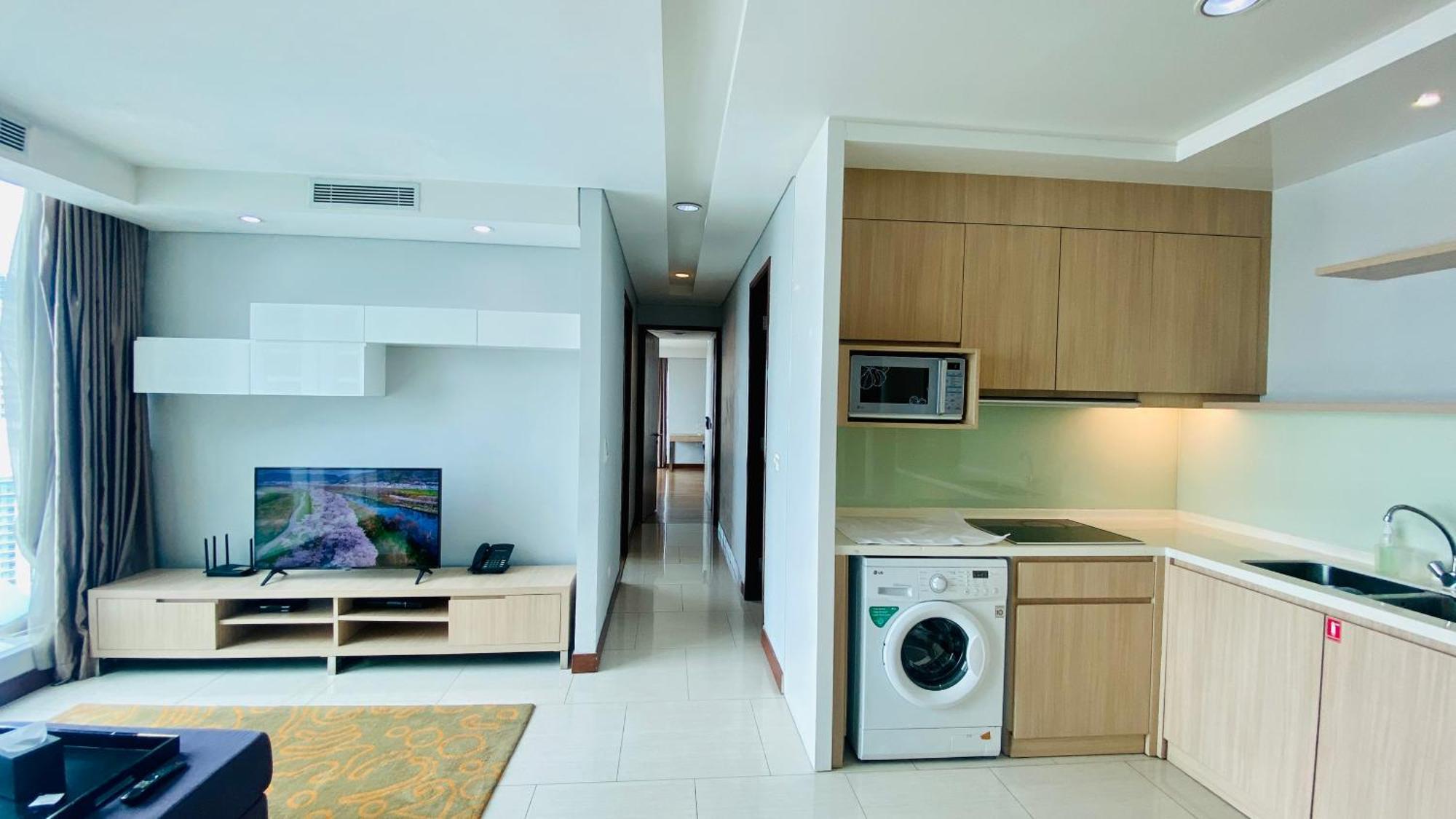 The H Tower Rasuna Suites Kuningan Jakarta By Villaloka 外观 照片