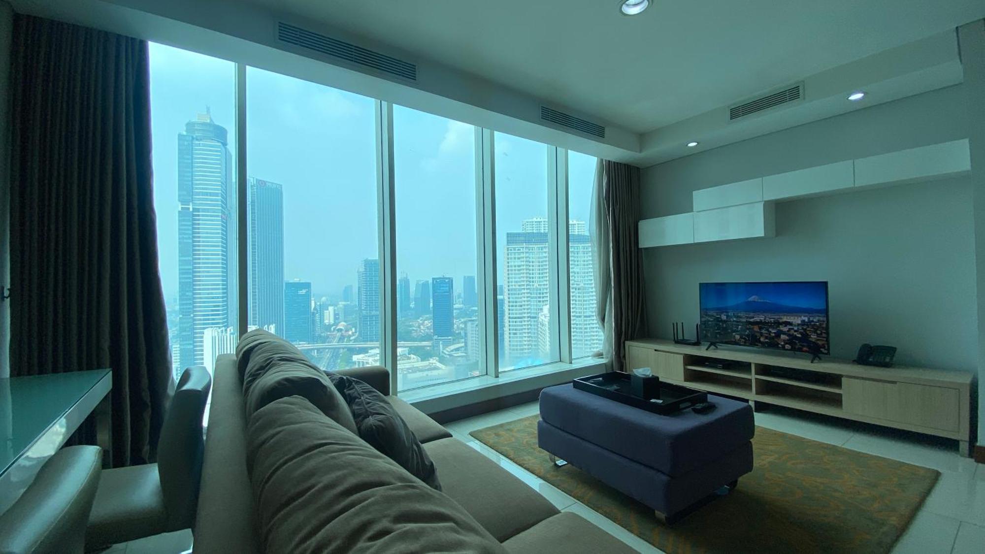 The H Tower Rasuna Suites Kuningan Jakarta By Villaloka 外观 照片