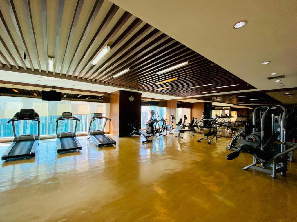 The H Tower Rasuna Suites Kuningan Jakarta By Villaloka 外观 照片