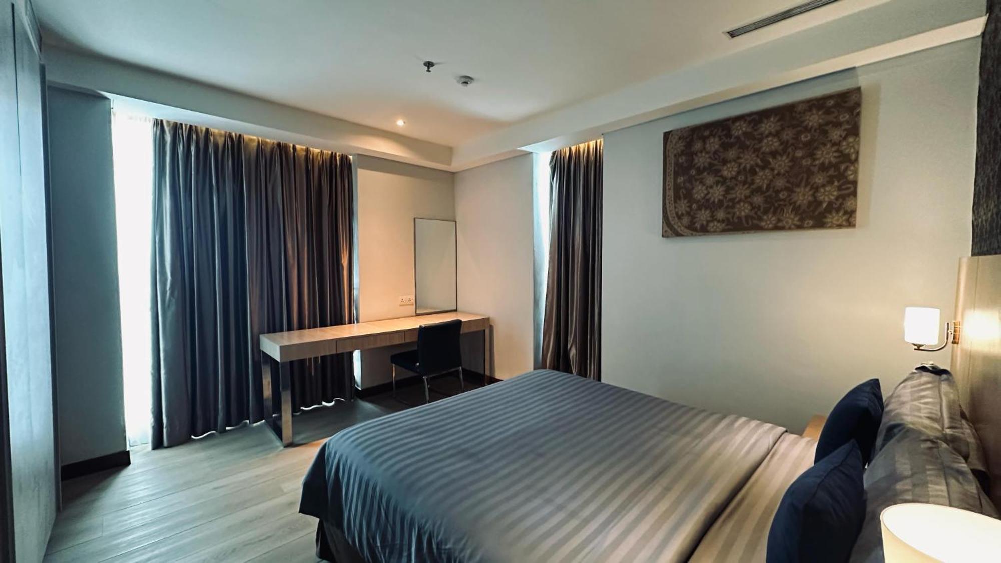 The H Tower Rasuna Suites Kuningan Jakarta By Villaloka 外观 照片
