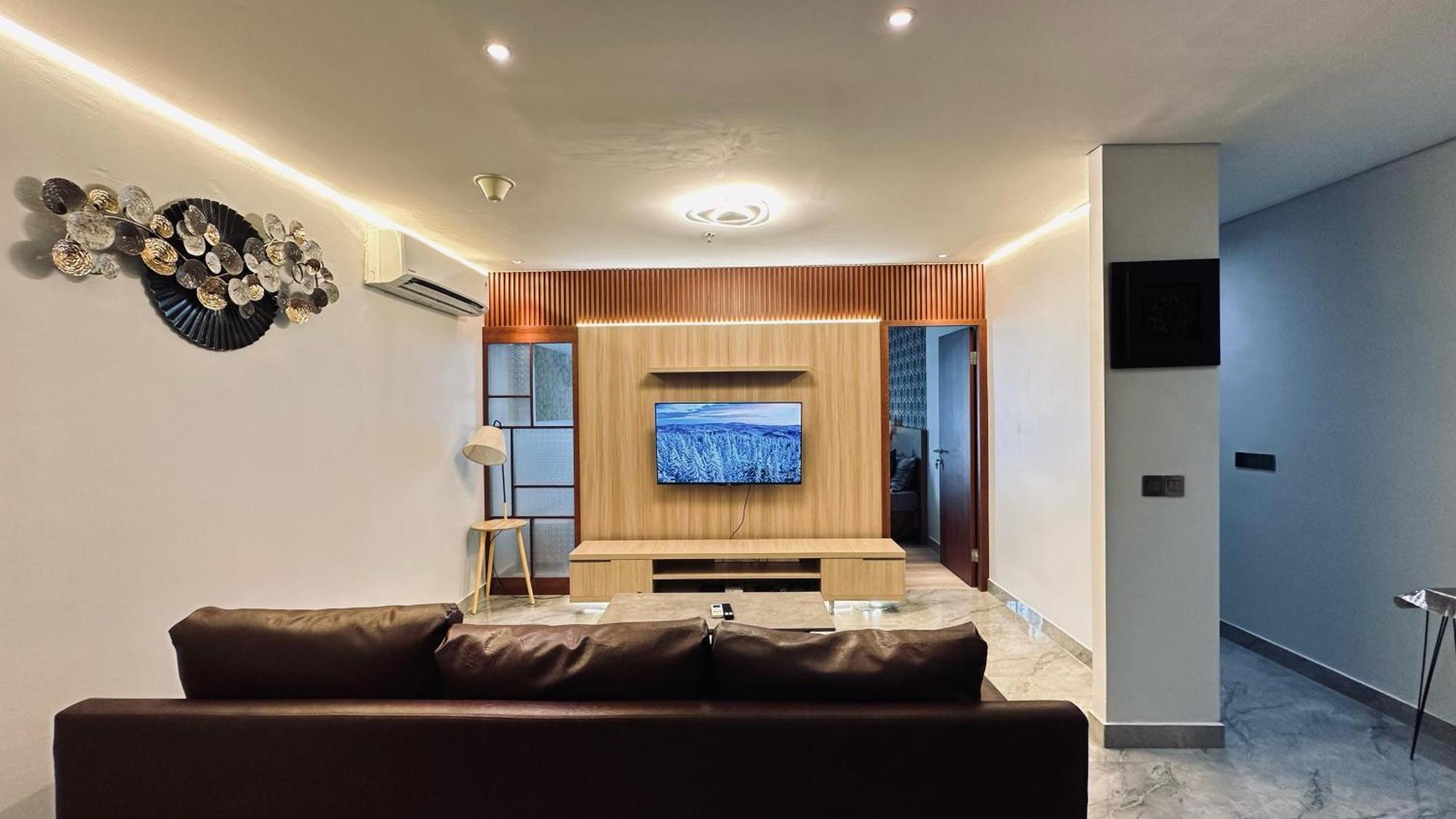 The H Tower Rasuna Suites Kuningan Jakarta By Villaloka 外观 照片